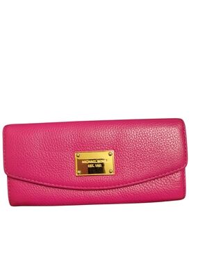 Michael Kors Pink Pebbled Leather Wallet